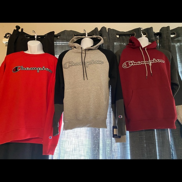 Champion - Picture 3 of 3